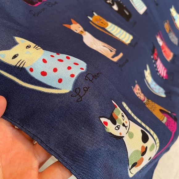 3 for 25$ New!! Cat Cartoons Print Scarf, Wrap - Picture 3 of 4